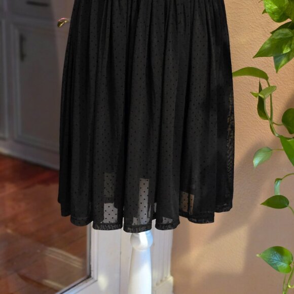 Torrid Dark Coquette Romantic Goth Black Sheer Polka Dot Overlay Skirt Sz 0 Lg - Picture 4 of 6